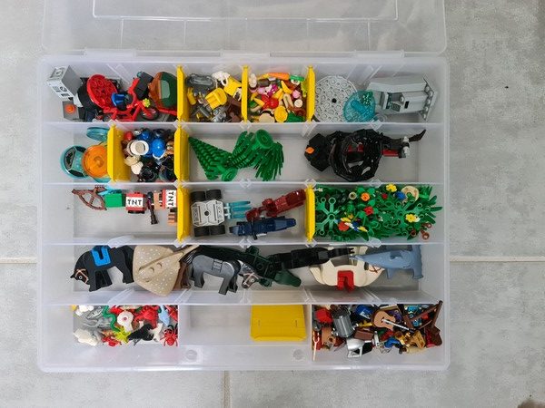 décorations Lego triés