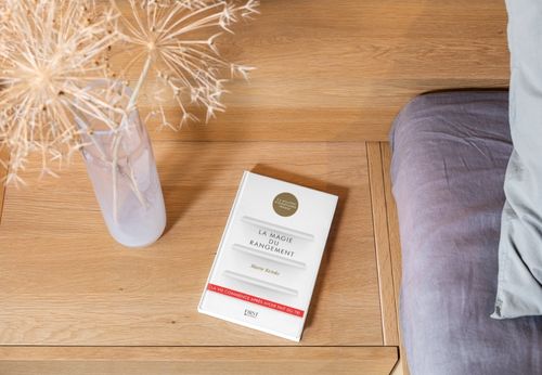 livre de marie kondo la magie du rangement pour une bonne organisation