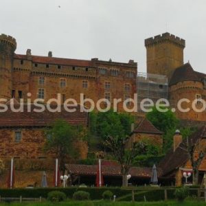 castelnau bretenoux chateau médiéval du Lot