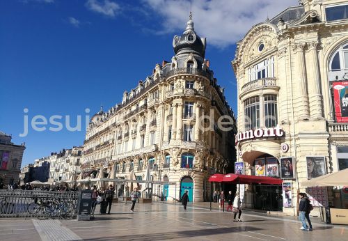 centre ville montpellier herault place comédie