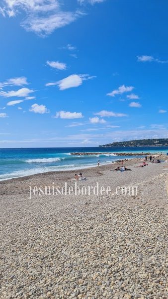 plage Menton en famille