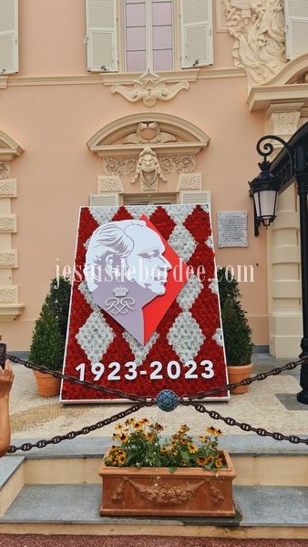 L'hommage à S.A.S. Prince Rainier