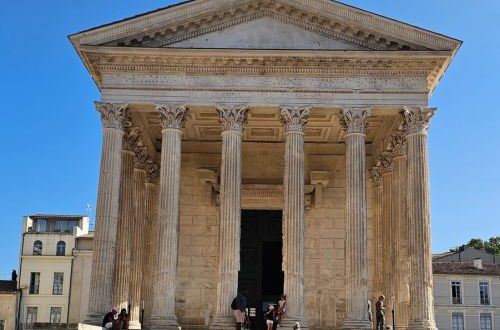 maison carrée nimes gard